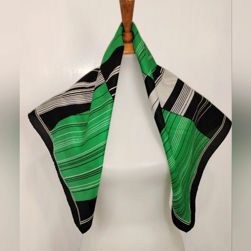 VINTAGE GIM RENOIR SCARF